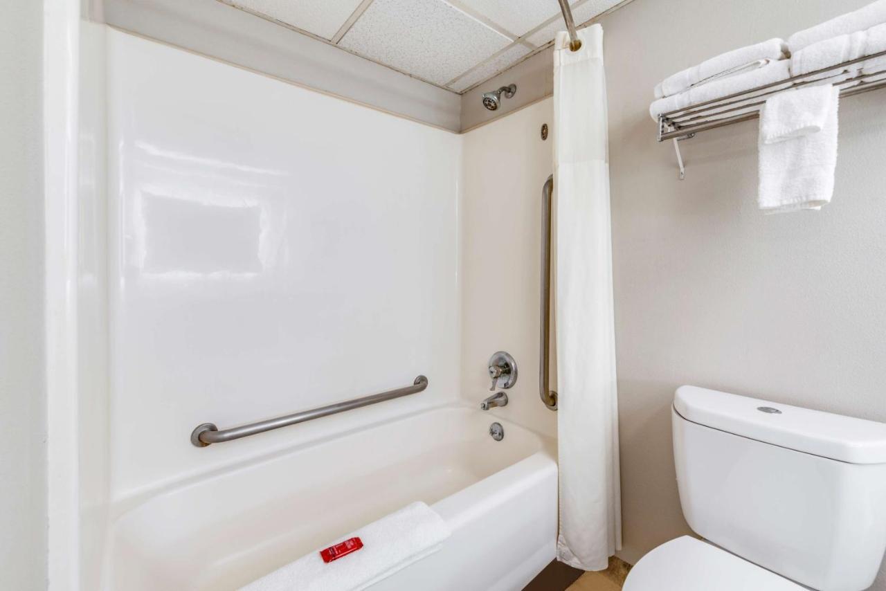 Surestay Plus Hotel By Best Western Mcguire Afb Jackson Cookstown Exterior foto