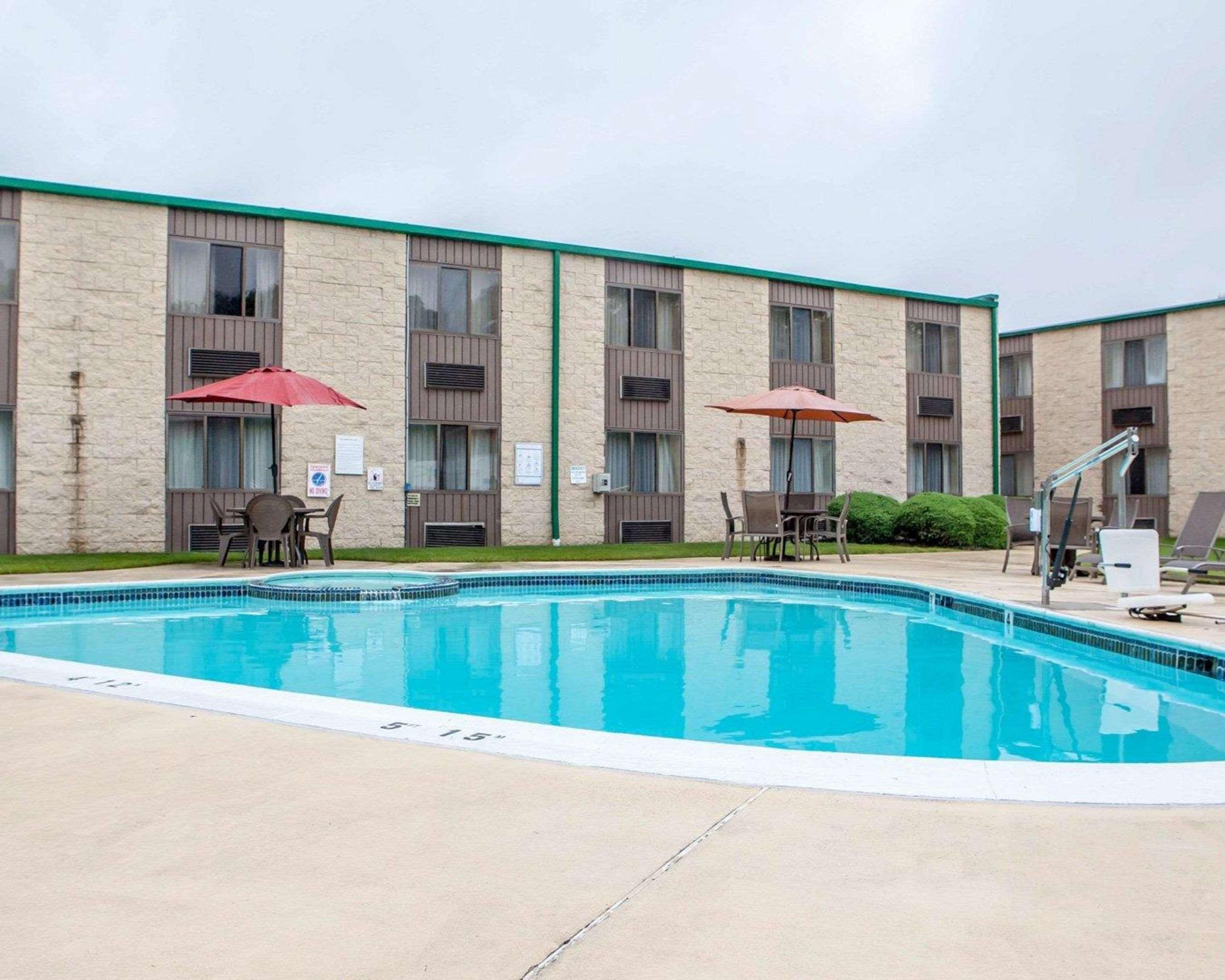 Surestay Plus Hotel By Best Western Mcguire Afb Jackson Cookstown Exterior foto